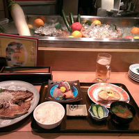 居酒屋で提供される夕食