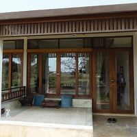 部屋の外には“たたき’のような場所があります