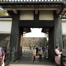 本丸の外側から