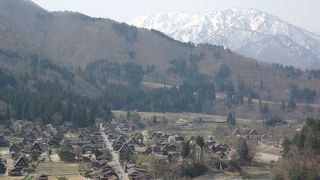 日本昔話に出てくる風景そのもの