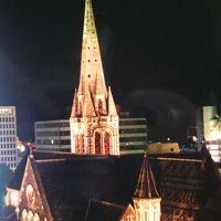 部屋の窓からもクライストチャーチが見えました