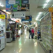 面白電脳グッズがある「台北の秋葉原」。でも実用性は…！？