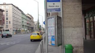 ブダペスト中心部のバス路線は発達しています。便利です。