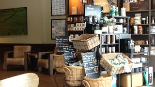 スターバックス コーヒー (ウィンザーコモンズ店)