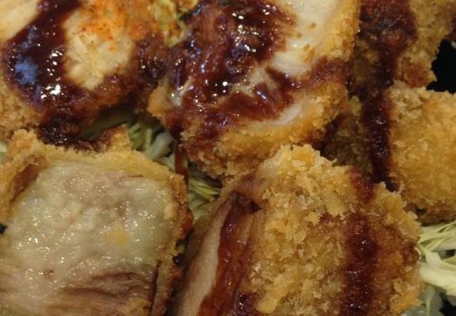 角煮を揚げたかつ丼