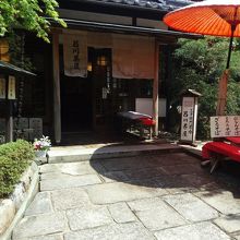 赤い傘がよく似合います By ねこにゃん 呂川茶屋のクチコミ フォートラベル 赤い傘がよく似合います By ねこにゃん 呂川茶屋のクチコミ フォートラベル