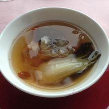 香港スタイルのクリアスープ