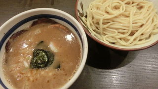 頑張って欲しいお店です。