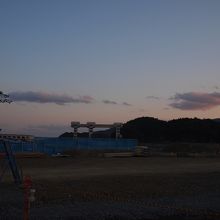 近くで何かを建設中