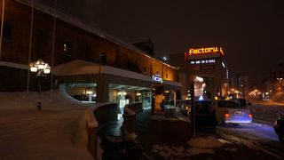 レンガ造りの建物