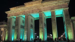 人がたくさんいて楽しい雰囲気☆