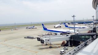 ANAがメインのターミナル