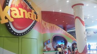 キッザニアと比較しても「Kandu Kafe (カンドゥーカフェ) 」～幕張～