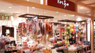 ソラマチで豊富な駄菓子・おもちゃを買える店
