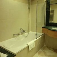 バスルームと洗面所