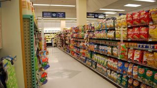 ワイキキで近いスーパー