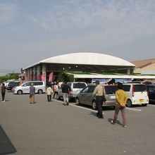 人が行きます。