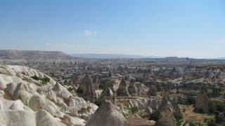 広大な奇岩を見れる