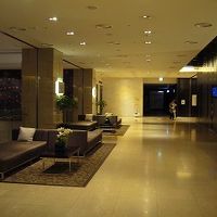 ロビー。シックな造りです。