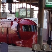 赤い彗星だぁあ！