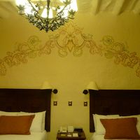 コロニアル調の室内