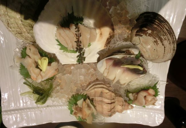 貝の盛り合わせが北海道らしい