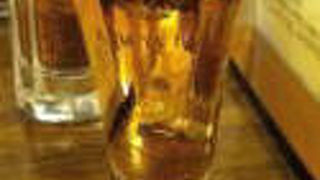 味はともかく、電気ブラン