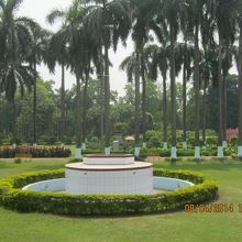 企画された庭園です。