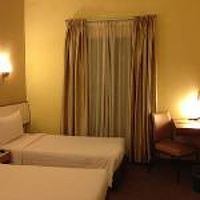 部屋は狭いがきれい