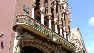 ドメネクの美しい建築物