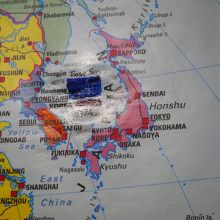 館内の地図の日本海が落書きされていました。アホですね、犯人。