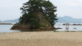箱庭のような島