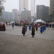 大漢門の前にて儀式開始です。