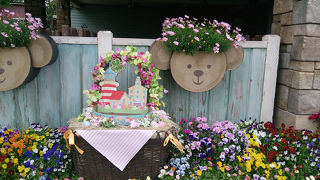 イベントやショーも楽しめるスプリングヴォヤッジ。