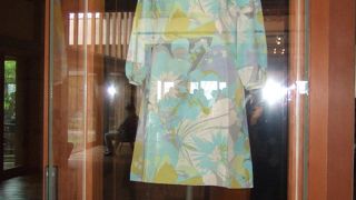 絵本の様な服！