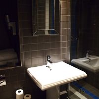 改装したばかりで、清潔