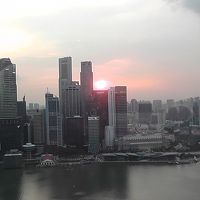 ４２階クラブルームからの夕日