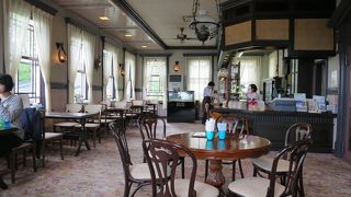 趣きのある空間で美味しいダッチコーヒーをいただけます