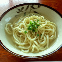 宮古そばの小サイズ