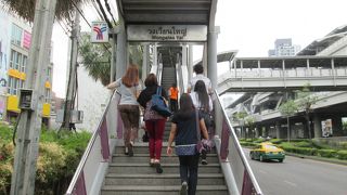 ＢＴＳウォンウェイヤイ駅