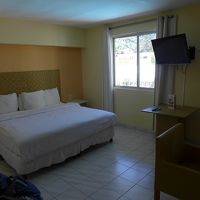 簡素だが広い客室