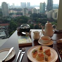 クラブフロアでのアフタヌーンティー