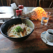 南国カフェ風の食堂