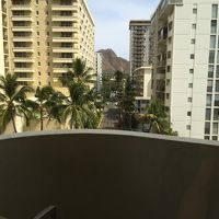 ラナイからの眺望は残念。4階だったので。