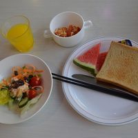朝食は中華中心ですが洋食もとれます