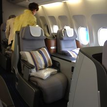 ｼｰﾄ　ﾌﾙﾌﾗｯﾄ可ですが幅長さともに若干狭め