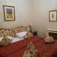 部屋は狭いがきれい