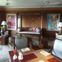 クラブラウンジ