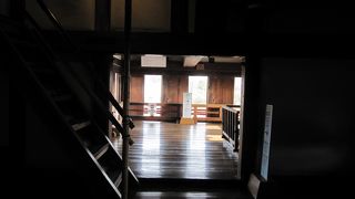 内部に入ることができる