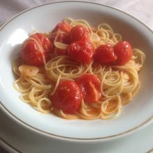 トマトのペペロンチーノ